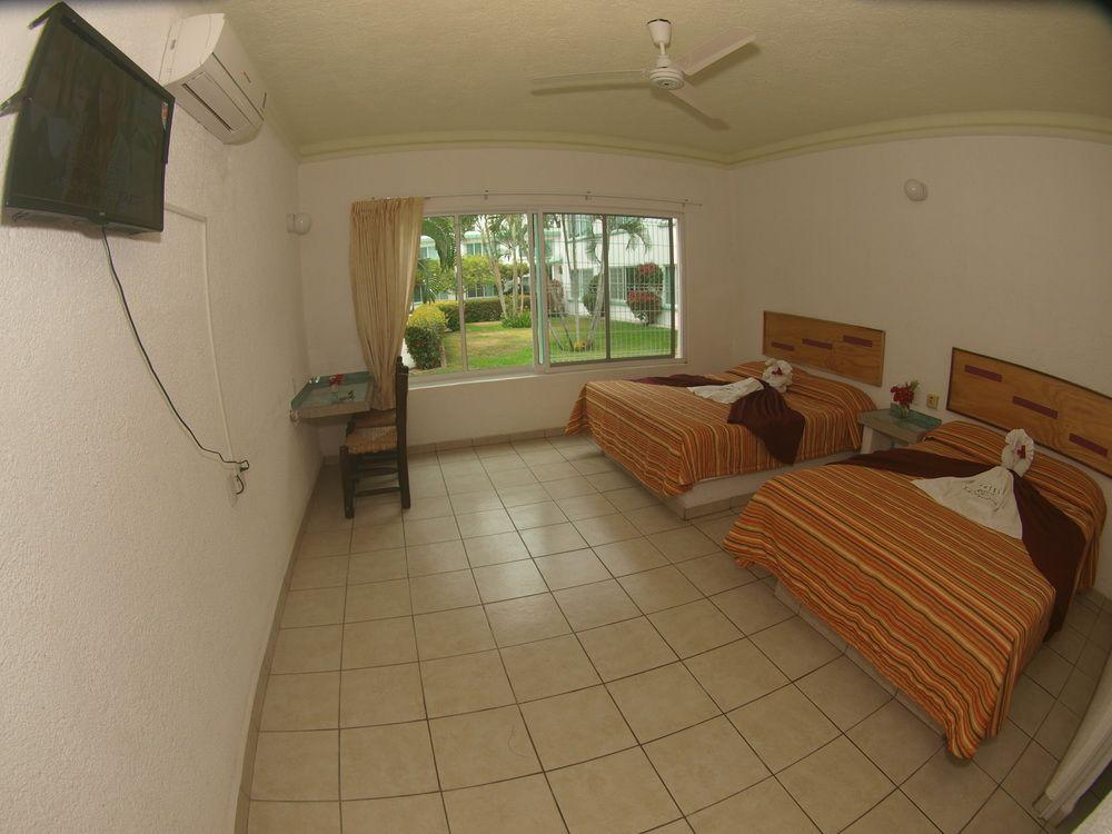 Hotel Parotas Manzanillo Exterior photo
