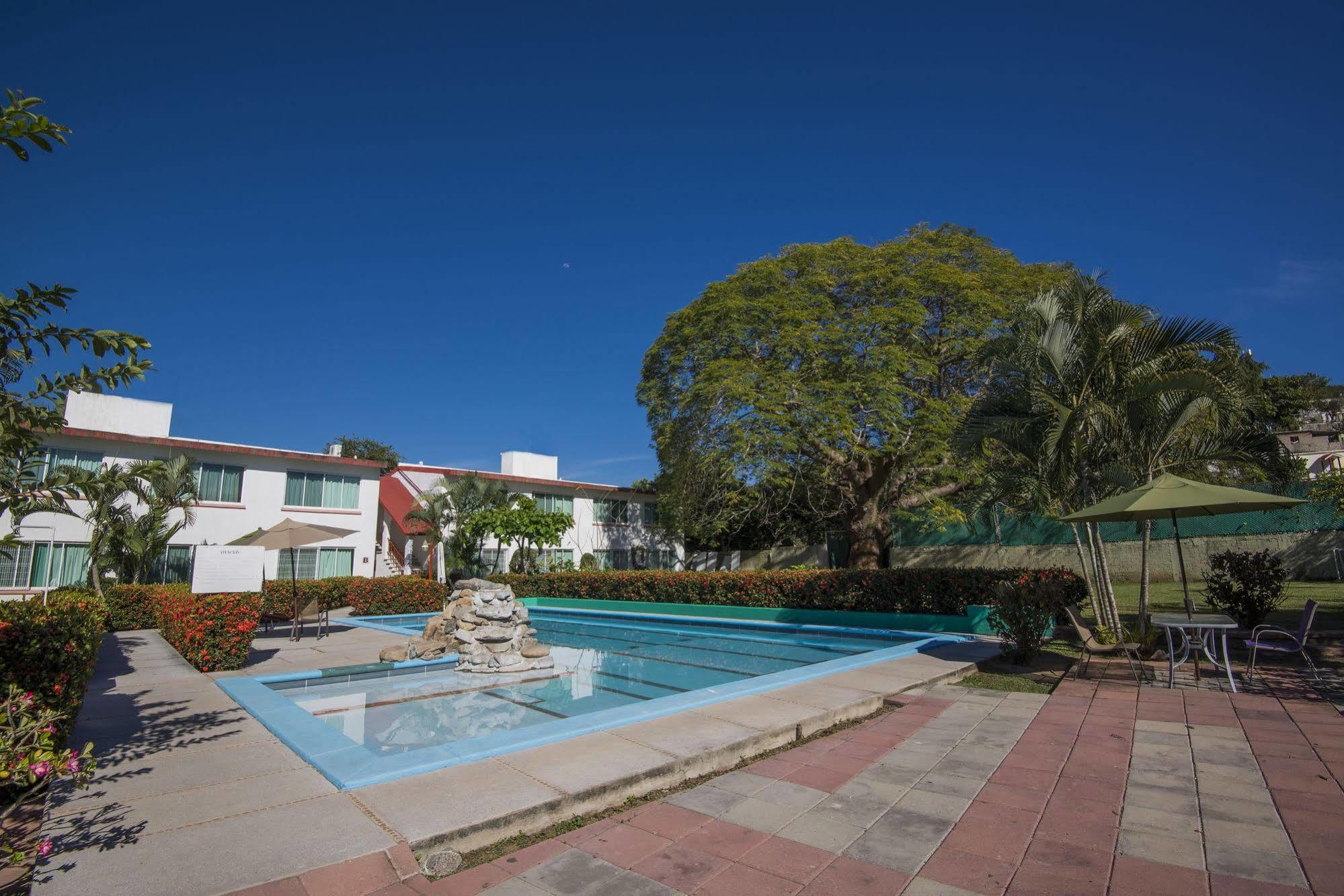 Hotel Parotas Manzanillo Exterior photo