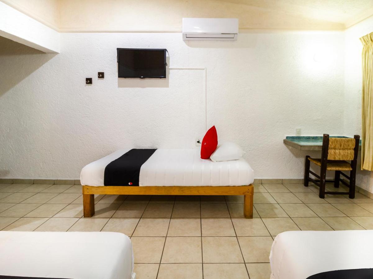 Hotel Parotas Manzanillo Exterior photo